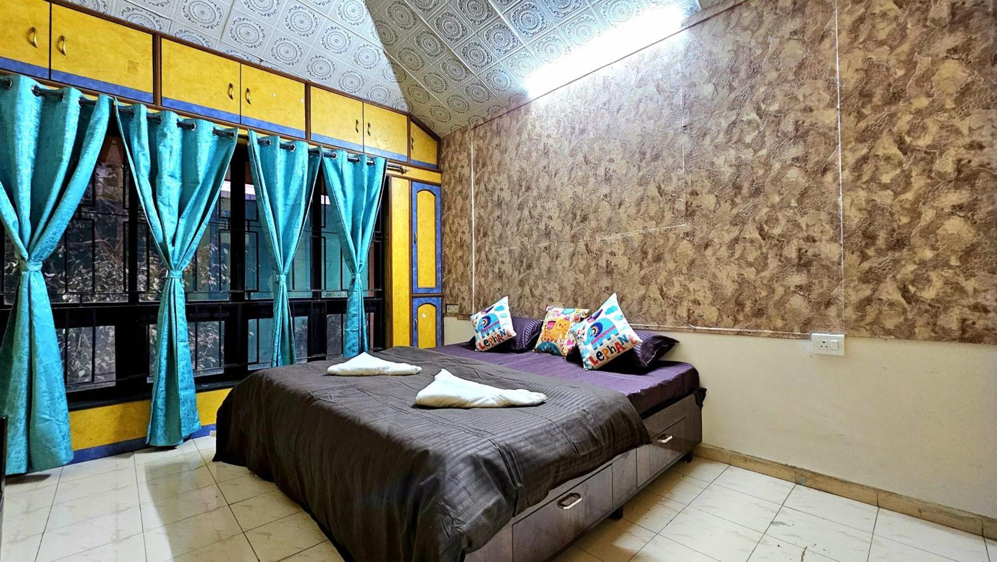 Elephant House - Boutique Hostel & Cowork Meribel Village Luaran gambar