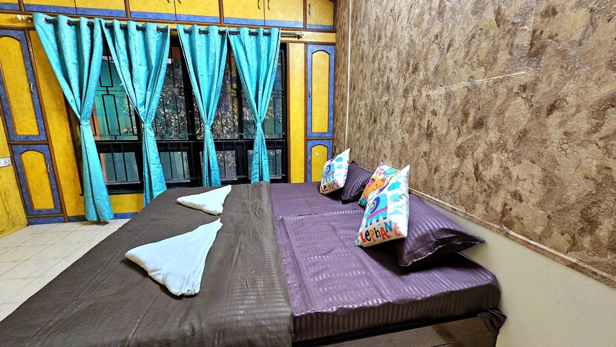 Elephant House - Boutique Hostel & Cowork Meribel Village Luaran gambar